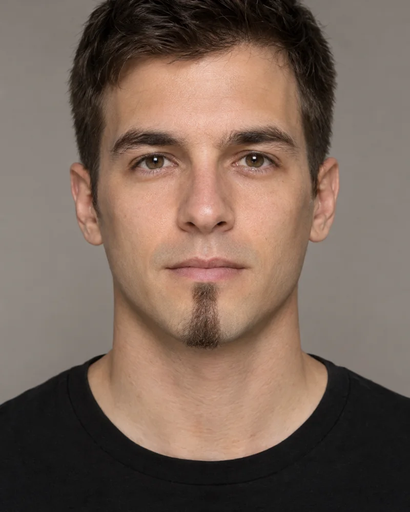 Homem com cavanhaque fino